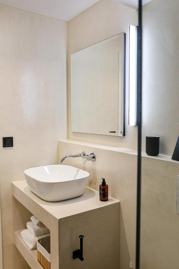 The First Key Luxury & Small Apartment In The Center Of クサンチ エクステリア 写真