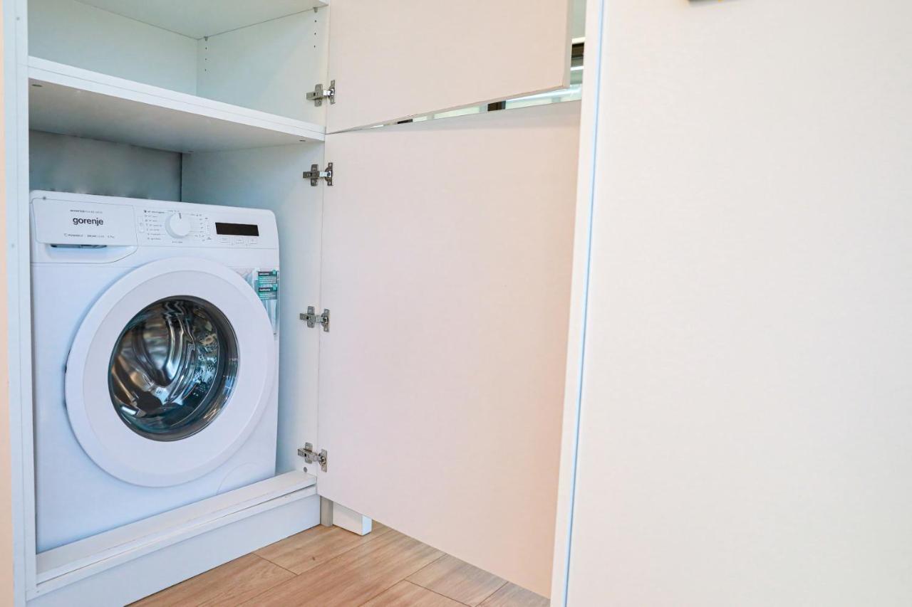 The First Key Luxury & Small Apartment In The Center Of クサンチ エクステリア 写真