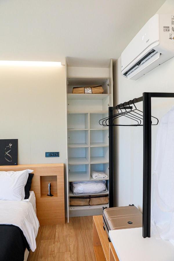 The First Key Luxury & Small Apartment In The Center Of クサンチ エクステリア 写真